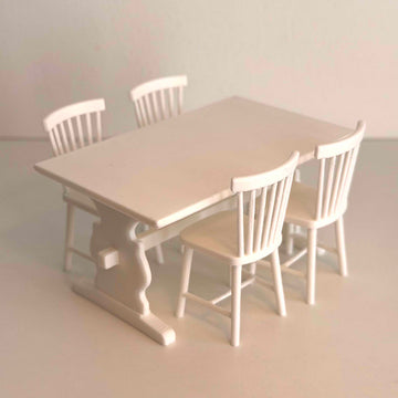 Miniatures – rustic table & classic chairs (1:18)