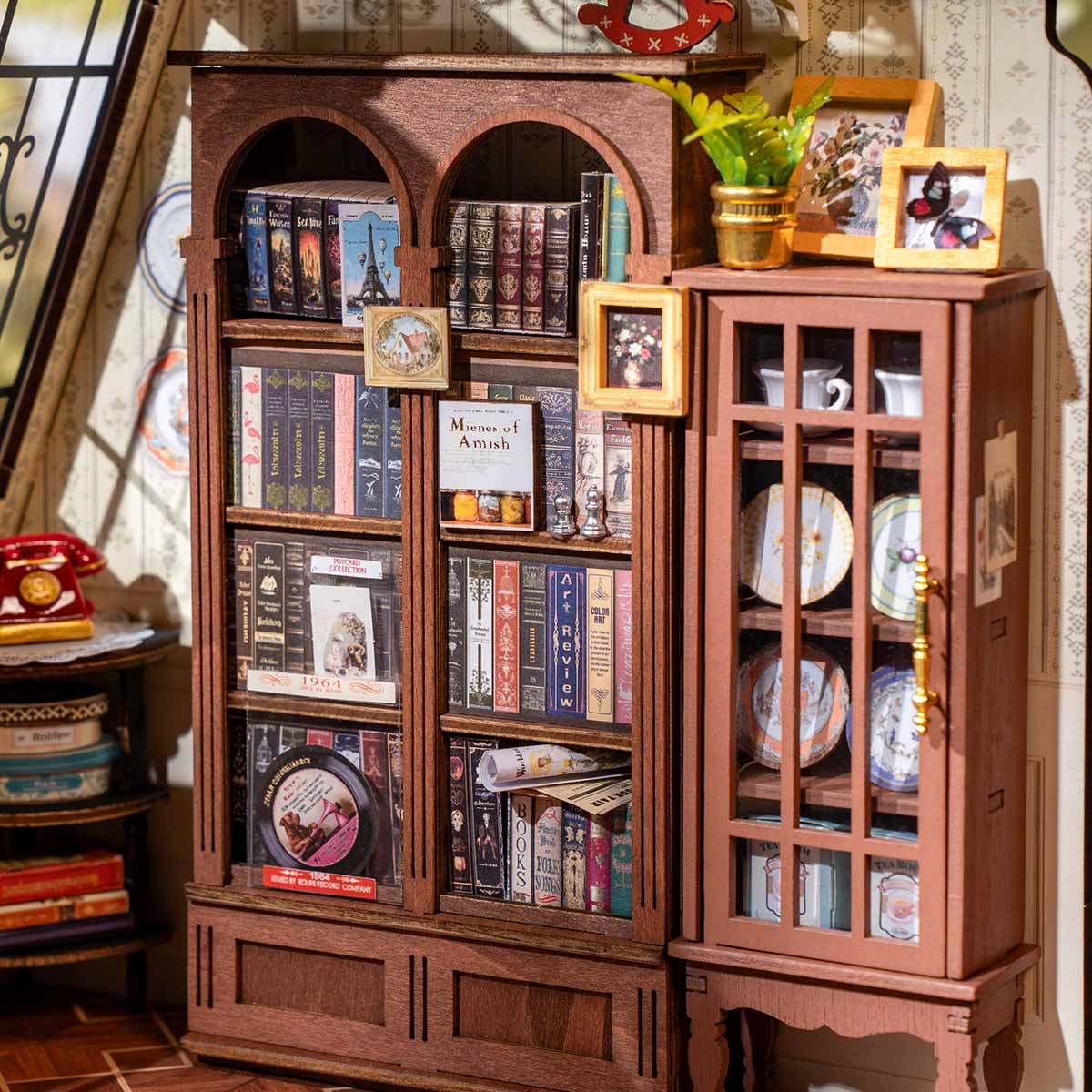 Book nook diorama: Catherine's Living Room