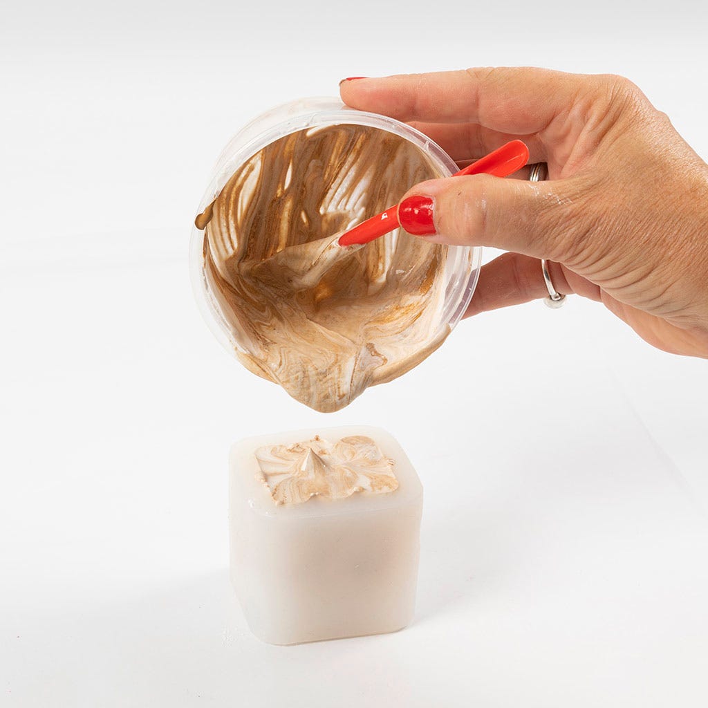 DIY Kit: Resin Casting – Modern Sculptures