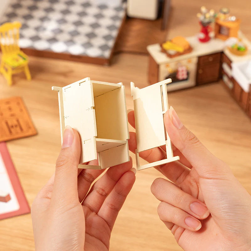 Pyssel med Baking Kitchen DIY kit byggsats från Rolife Robotime