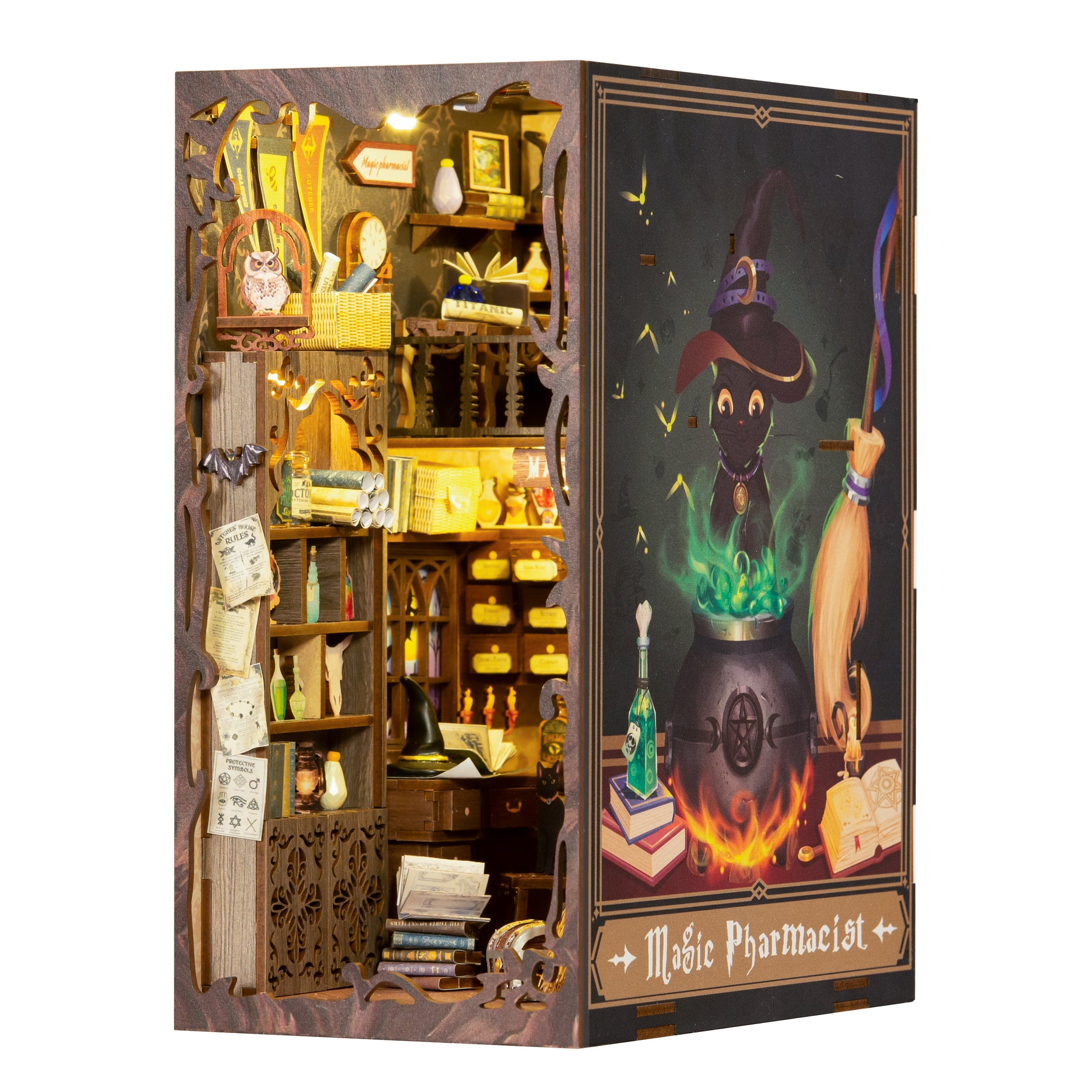 Eternal Bookstore – diorama, book nook, DIY. – Hobnobbit